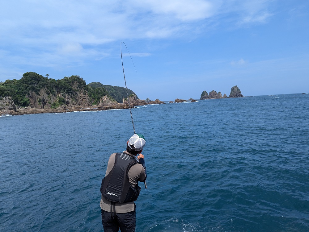 24 TOURNAMENT ISO AGS