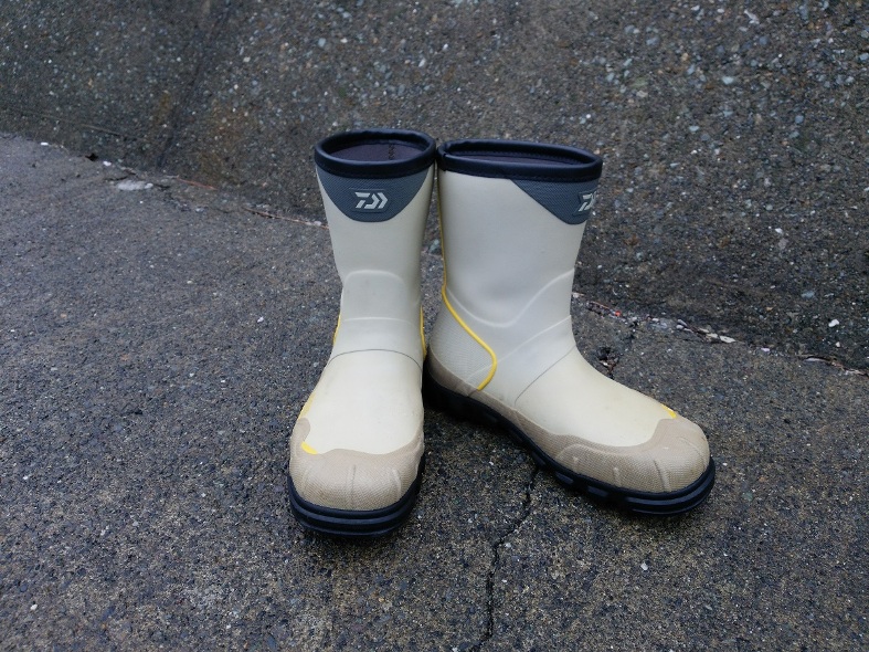 ショートブーツ